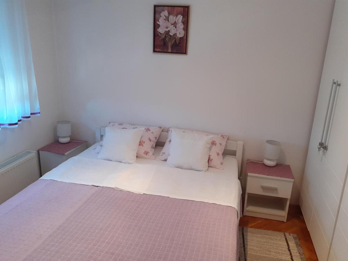 Apartman Mario Osijek Bagian luar foto